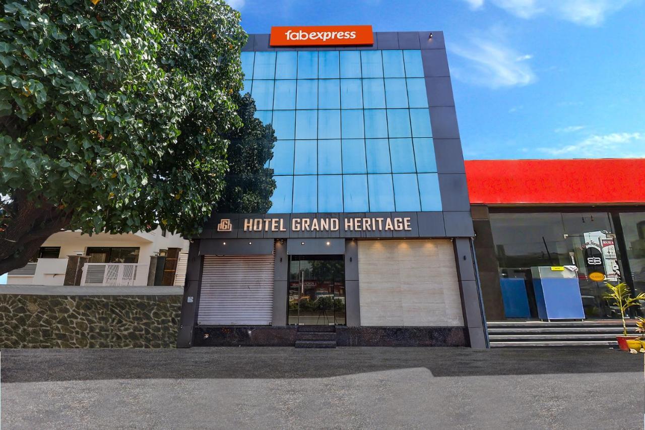 Fabhotel Grand Heritage - Nr Bkc Βομβάη Εξωτερικό φωτογραφία